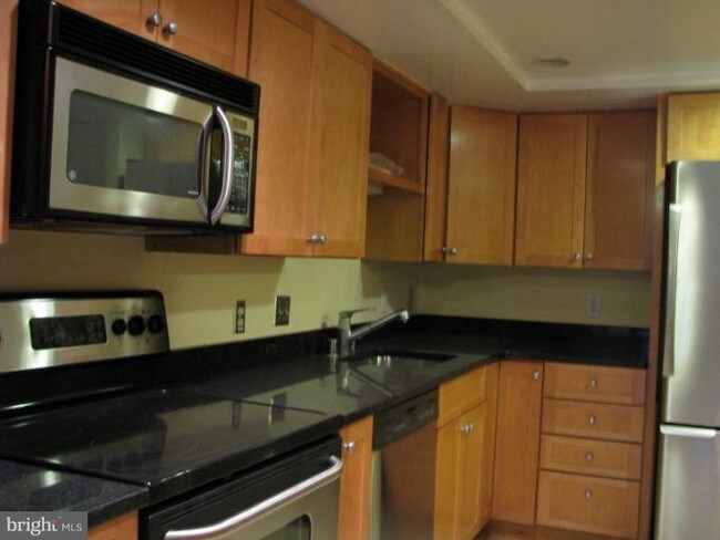 Foto del edificio - 1099 22nd St NW