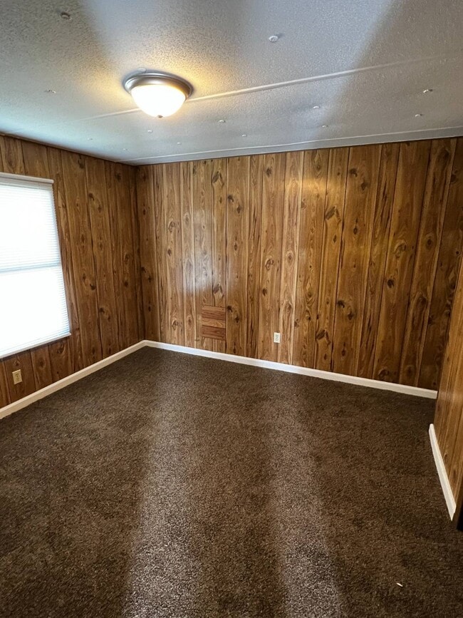 Building Photo - 113 Grace Park Ln