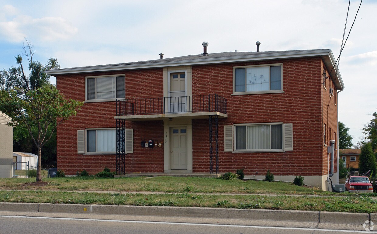 Primary Photo - 7373 Burlington Pike