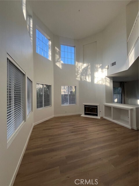 Building Photo - 307 Rathbourne