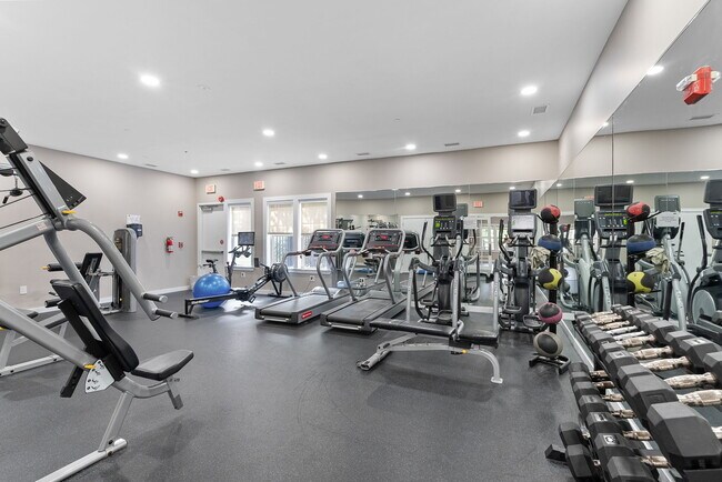 Foto del edificio - 1725 Ascot Way