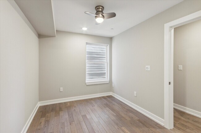 Building Photo - 1407 N 8th St