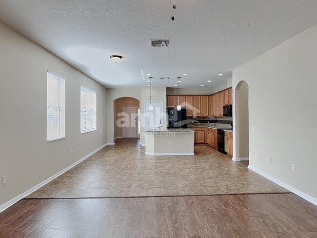 Building Photo - 11640 Palmetto Pine St