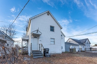 Building Photo - 205 Helgerson St