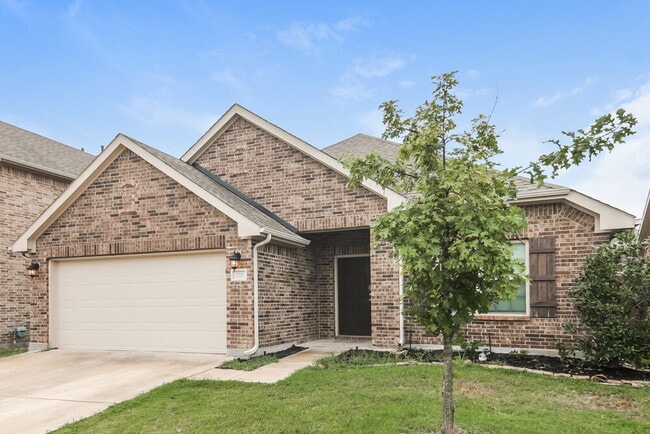 Foto del edificio - 121 Pleasant Hill Ln