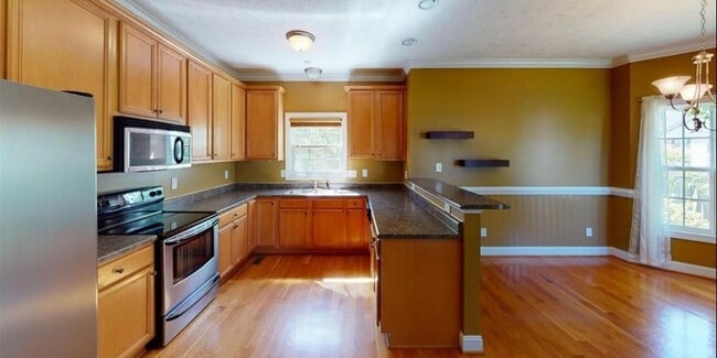 Building Photo - 3930 Brookgreen Dr