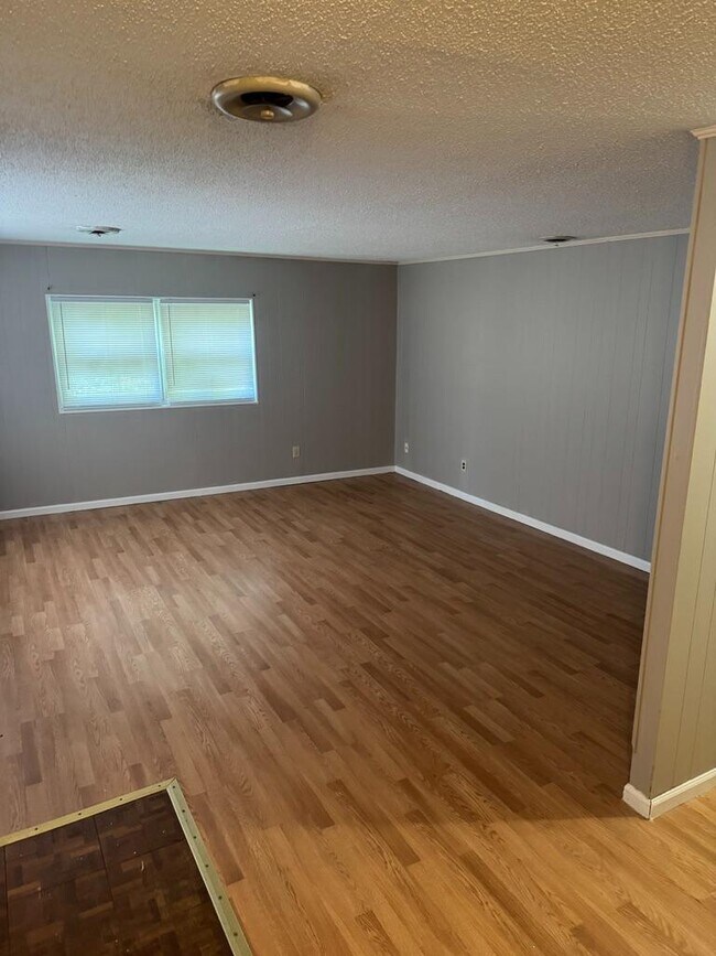 Foto del edificio - 115 Bay Valley Dr SW