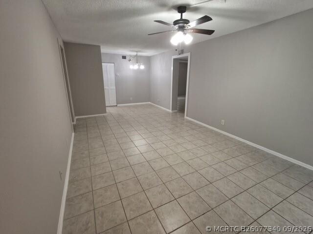 Building Photo - 701 Gardens Dr