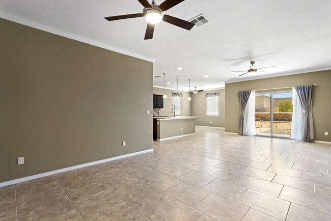 Building Photo - 7873 Enchanted Range