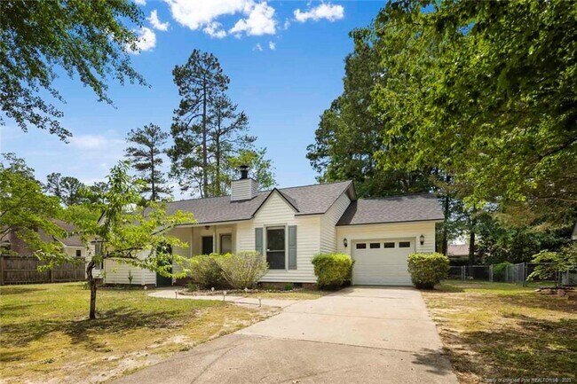 Building Photo - 308 Bonita Ct