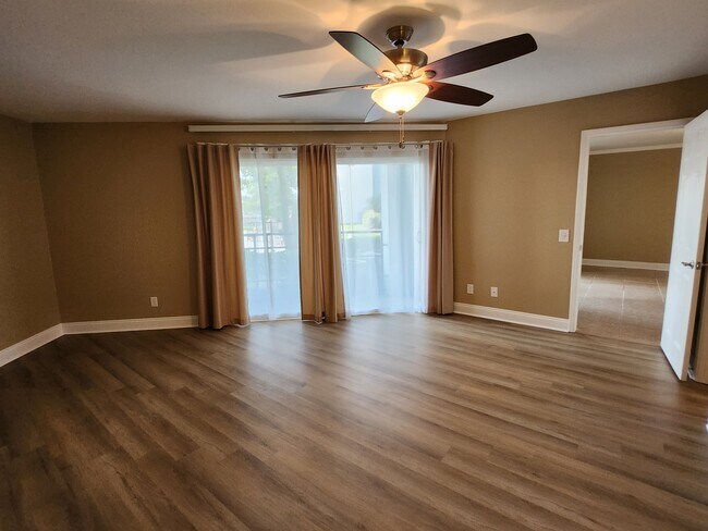 Foto del edificio - 1244 Harbor Dr