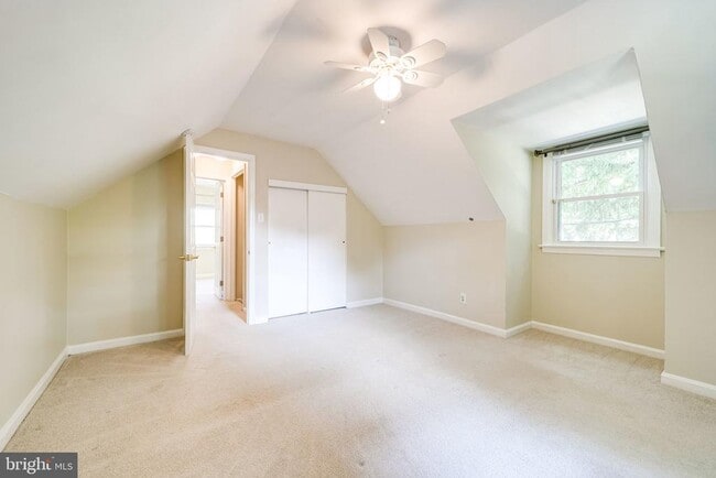 Foto del edificio - 4038 Maple St