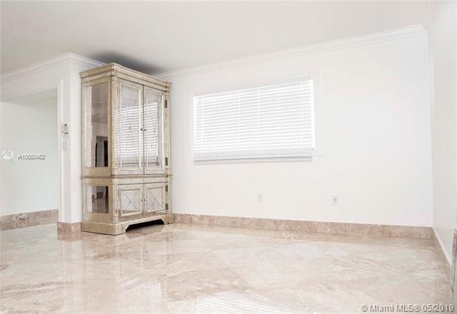 Building Photo - 200  188 ST