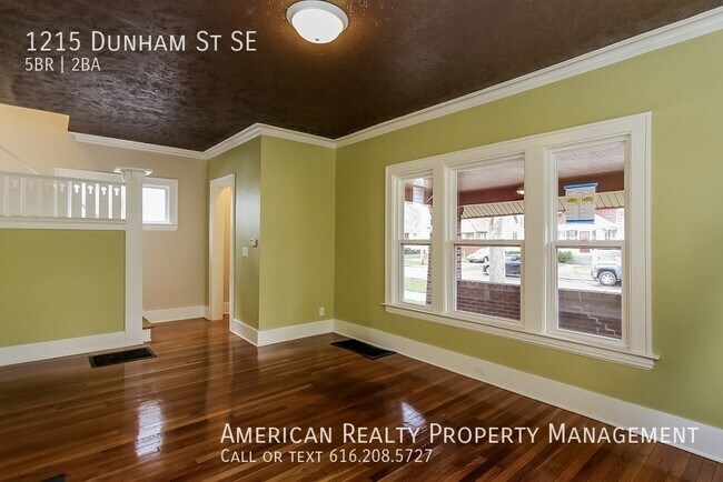 Foto del edificio - 1215 Dunham St SE