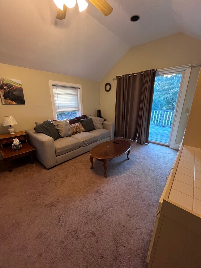 Foto del edificio - 42 Bokum Rd