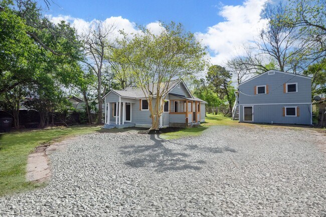 Foto del edificio - 211 W South St