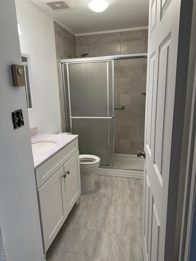 Foto del edificio - 197 Newcastle Ct