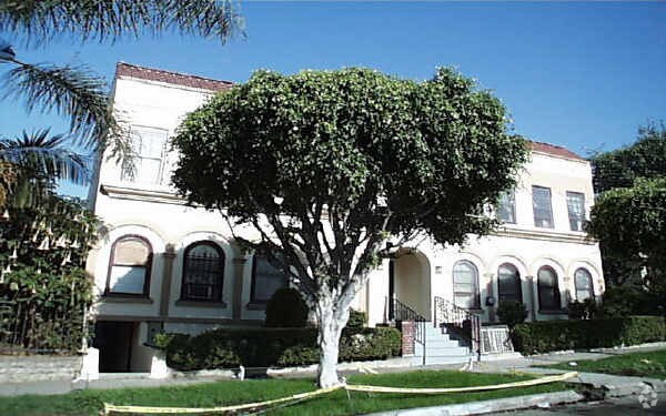 Foto del edificio - 1129 N Hoover St