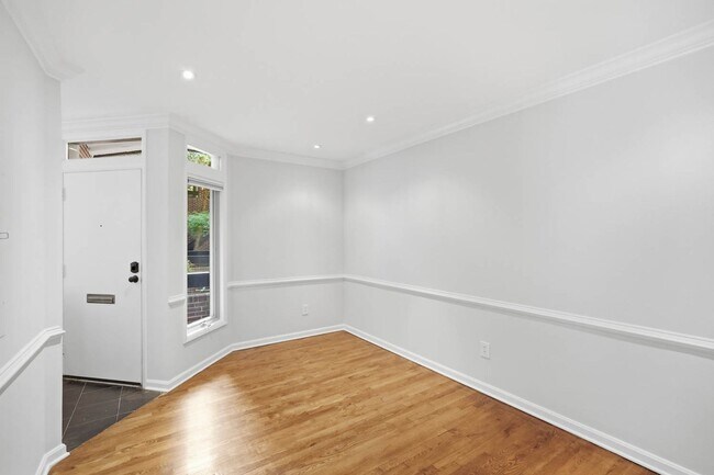 Foto del edificio - 1625 Q St NW