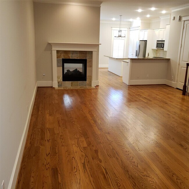 Foto del edificio - 916 Lawrence St