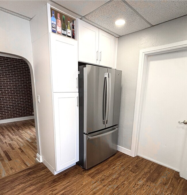 Building Photo - 245 South Grant St