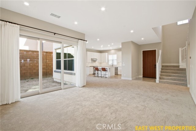 Building Photo - 153 Fairgreen