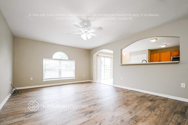 Building Photo - 931 Brenton Leaf Dr