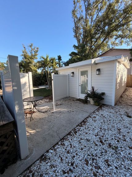 Exterior - 6007 N Orange Blossom Ave
