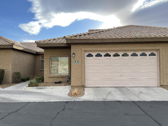 4753 Cozy Cottage Pl, North Las Vegas, NV 89031 Townhome Rentals in
