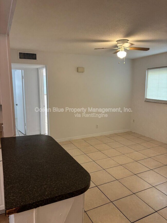 Foto del edificio - 1942 Passaic Ave