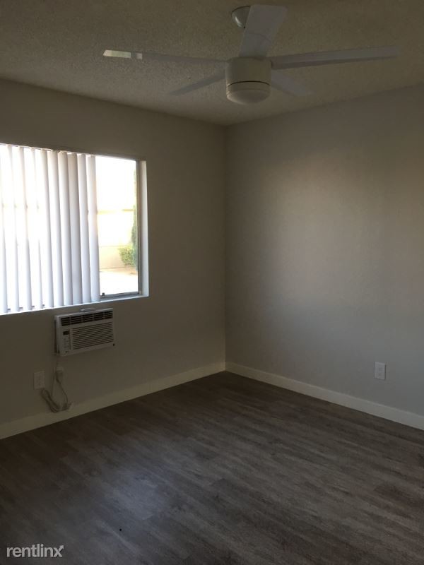 Building Photo - 1 br, 1 bath Apartment - 15776 Sequoia St