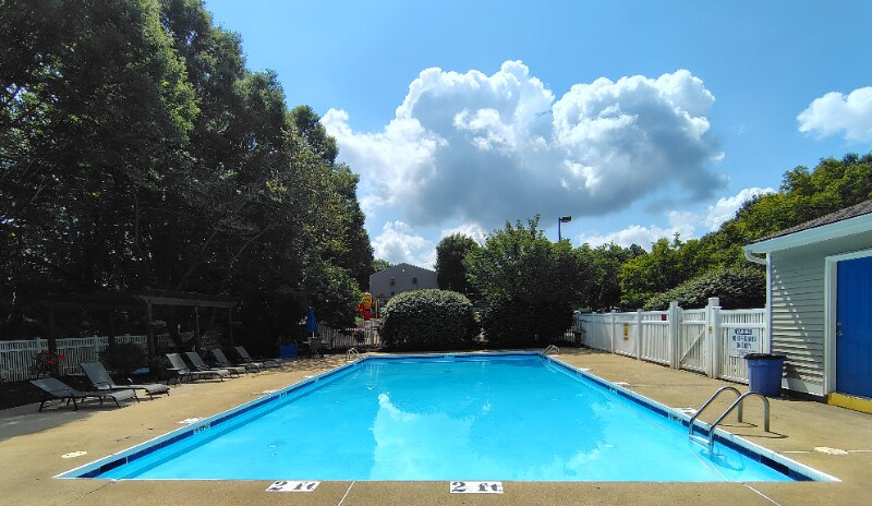 Primary Photo - 600 Reusens Rd