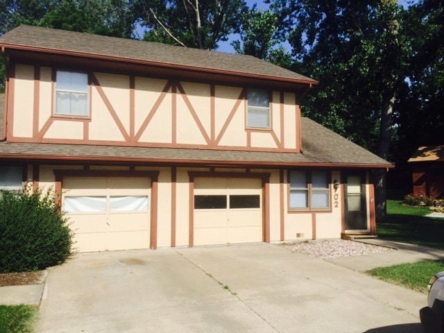 Primary Photo - 704 S 40th St
