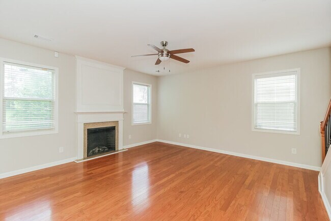 Foto del edificio - 26 Berwick Ct