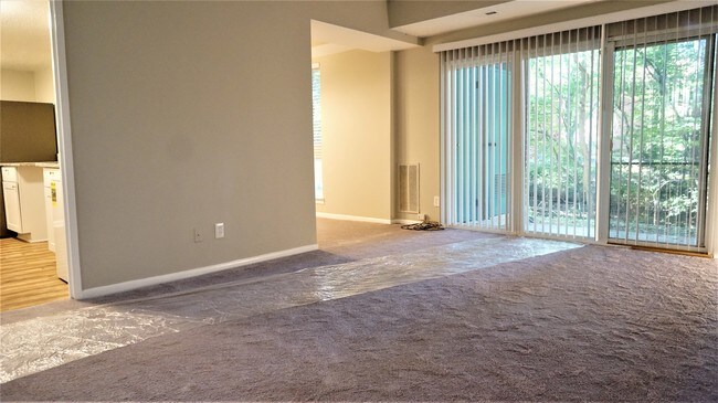 Building Photo - 11818 Breton Ct