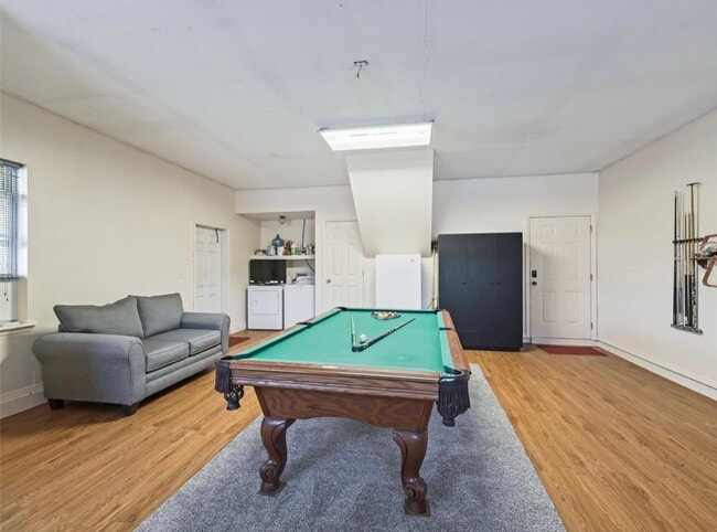 Building Photo - 9451 NE 107th Ct