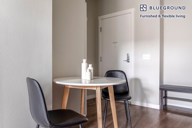 Foto del edificio - 1085 103rd Ave NE