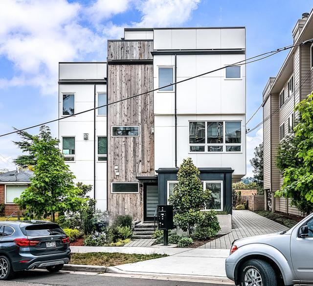 3 bedroom in Seattle WA 98199 Townhome Rentals in Seattle WA