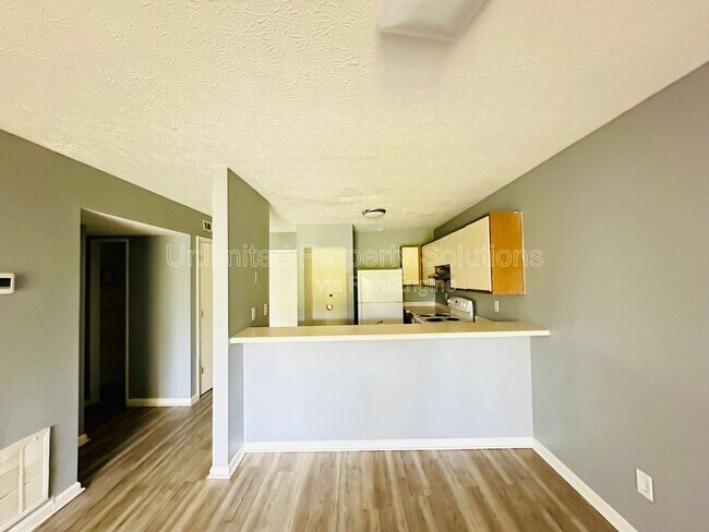 Foto del edificio - 205 Sunn Aire Ct