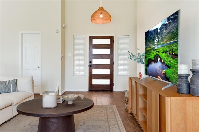Foto del edificio - 13201 N Ridge Cir