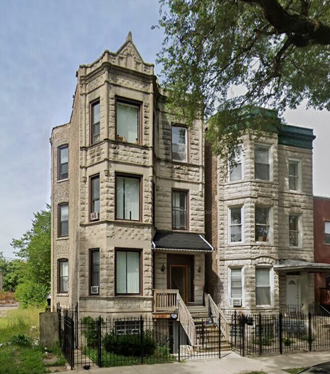 Building Photo - 1238 S Spaulding Ave