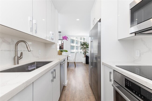 Foto del edificio - 1000 West Ave