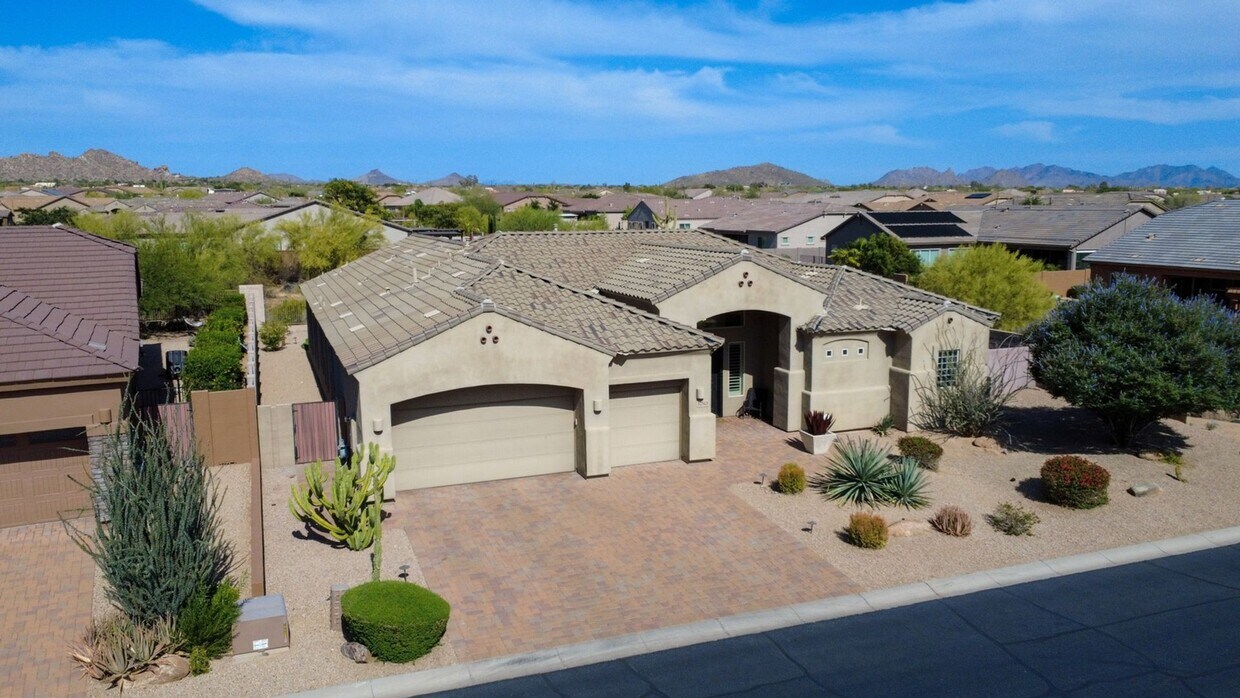 Primary Photo - Spacious 4BR House in Cave Creek
