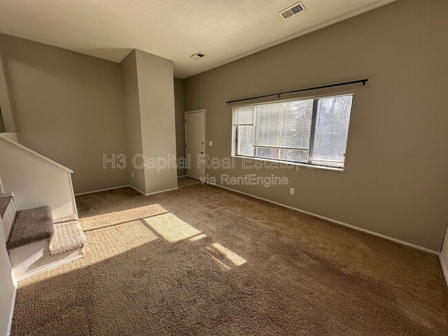 Building Photo - 102 Woodhenge Dr