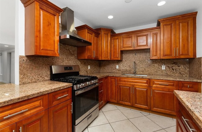 Foto del edificio - 251 NW 110th St