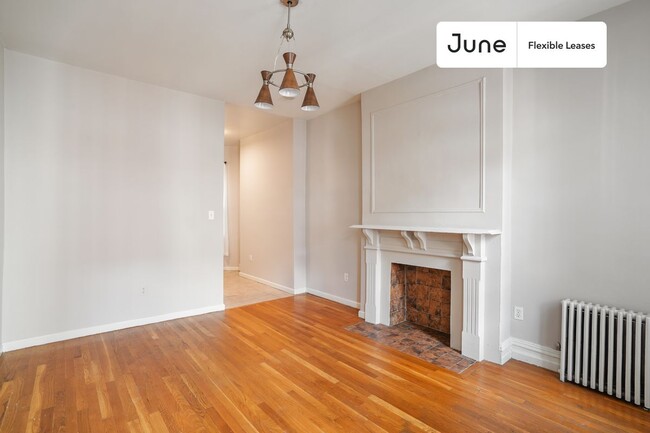 Building Photo - 306 East 83rd Street