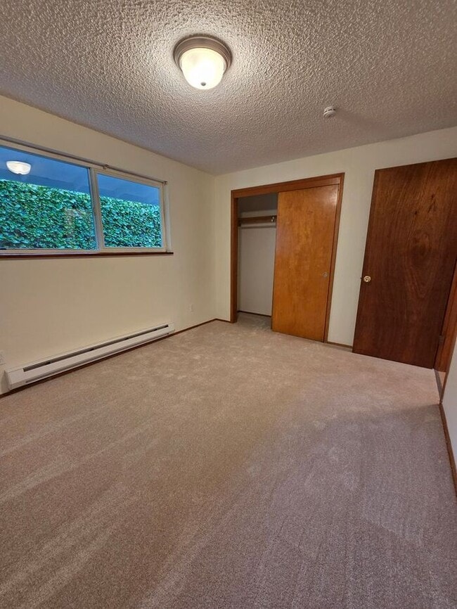 Foto del edificio - Exceptional North-End, 2 Bedroom Duplex!