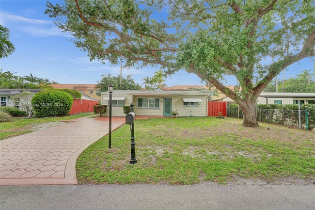 Foto del edificio - 4928 SW 24th Ave