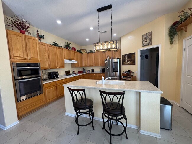 Building Photo - 44414 Royal Lytham Dr