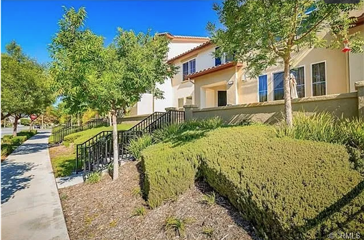 Primary Photo - Stunning 3-Bedroom Home in Temecula's Desi...